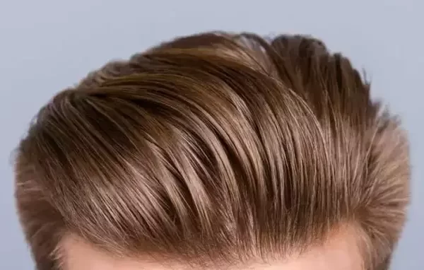 Les cheveux implantés poussent-ils normalement